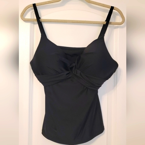 Black Tankini‎ Top with Underwire Bra